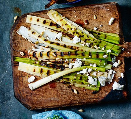 https://www.pontalo.net - Griddled leeks & goat's cheese