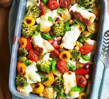 https://www.pontalo.net - Halloumi traybake