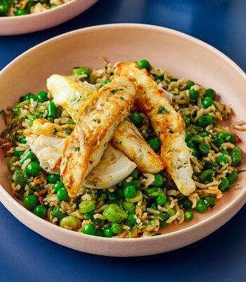 https://www.pontalo.net - Herby fish fingers with Chinese-style rice