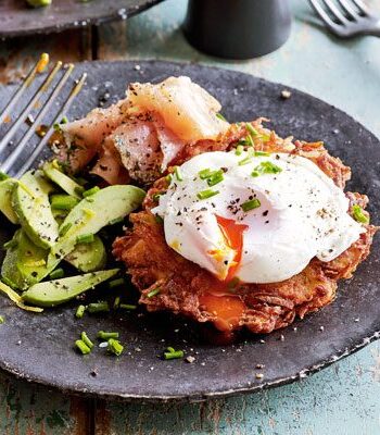 https://www.pontalo.net - Horseradish latkes with avocado