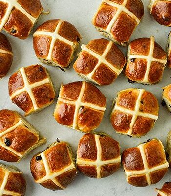 https://www.pontalo.net - Next level hot cross buns