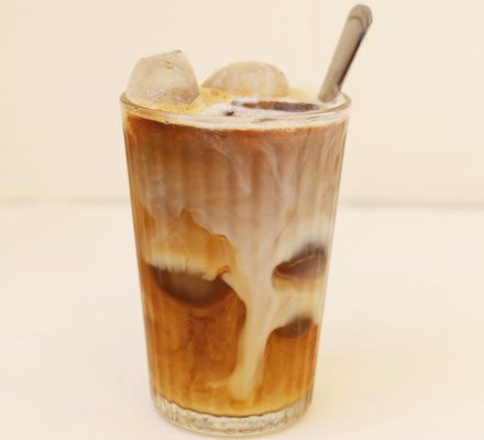 https://www.pontalo.net - Iced latte