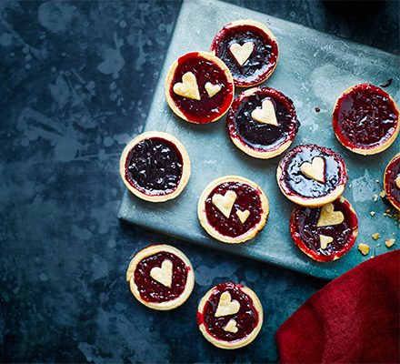 https://www.pontalo.net - Easy jam tarts