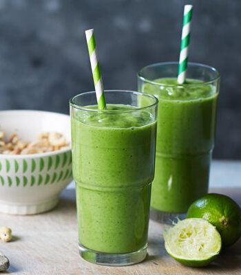 https://www.pontalo.net - Kale smoothie