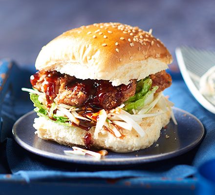 https://www.pontalo.net - Korean fried chicken burgers