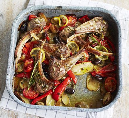 https://www.pontalo.net - Lemon & rosemary traybake lamb