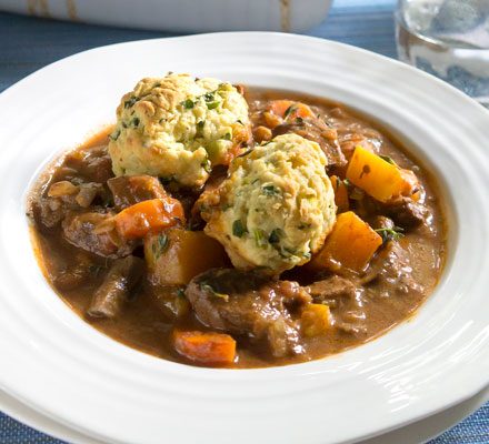 https://www.pontalo.net - Beef stew & dumplings