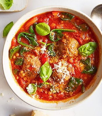 https://www.pontalo.net - Meatball & tomato soup