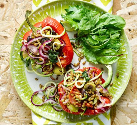 https://www.pontalo.net - Mediterranean spelt-stuffed peppers