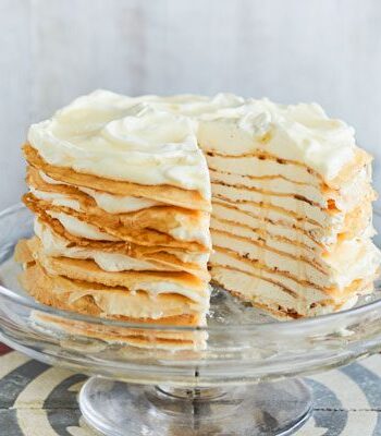 https://www.pontalo.net - Lemon drizzle mille crêpe cake