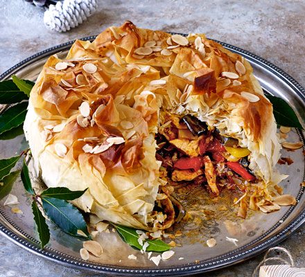 https://www.pontalo.net - Moroccan-spiced turkey pie