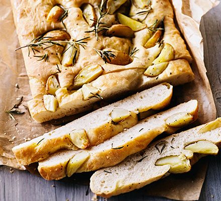 https://www.pontalo.net - New potato & rosemary focaccia