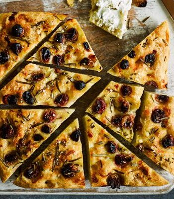 https://www.pontalo.net - No-knead grape & rosemary focaccia