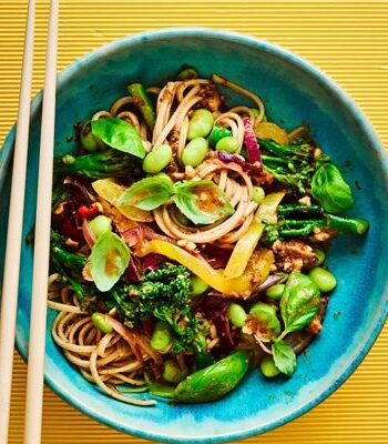 https://www.pontalo.net - Sticky noodles with homemade hoisin