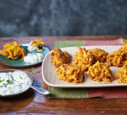 https://www.pontalo.net - Easy onion bhajis