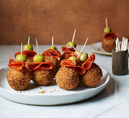 https://www.pontalo.net - Paella arancini bites