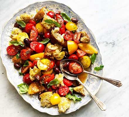 https://www.pontalo.net - Panzanella