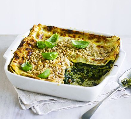 https://www.pontalo.net - Easy pesto lasagne