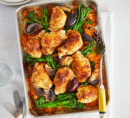 https://www.pontalo.net - Piri-piri chicken with smashed sweet potatoes & broccoli