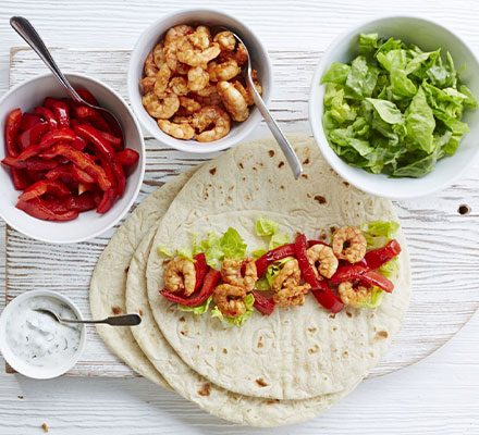 https://www.pontalo.net - Piri-piri prawn wrap