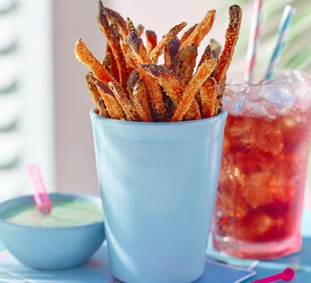 https://www.pontalo.net - Polenta sweet potato fries with herby dip