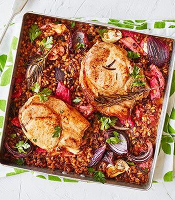 https://www.pontalo.net - Pork chops with rhubarb & grains