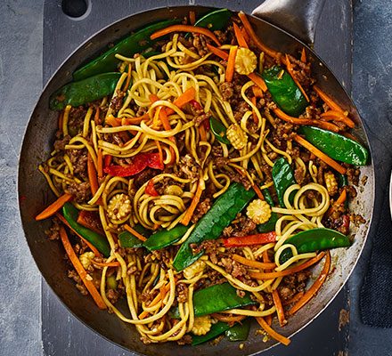 https://www.pontalo.net - Pork noodle stir-fry