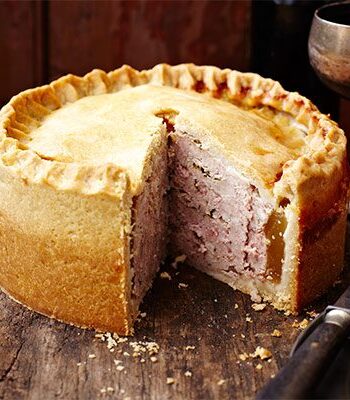 https://www.pontalo.net - Raised pork pie