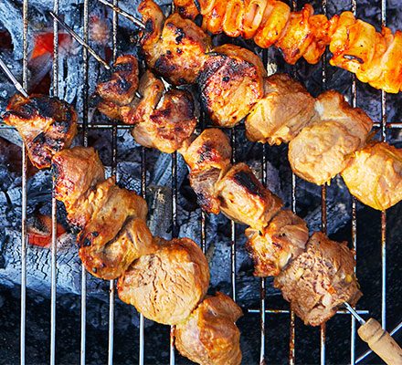 https://www.pontalo.net - Pork skewers