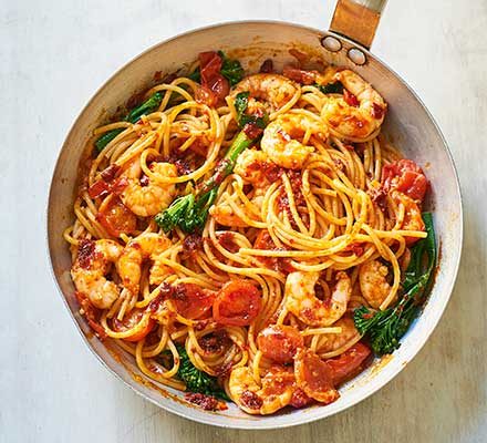 https://www.pontalo.net - Prawn & harissa spaghetti