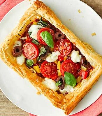 https://www.pontalo.net - Puff pastry pizzas