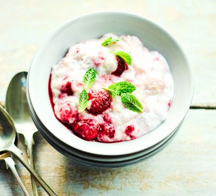 https://www.pontalo.net - Raspberry coconut porridge