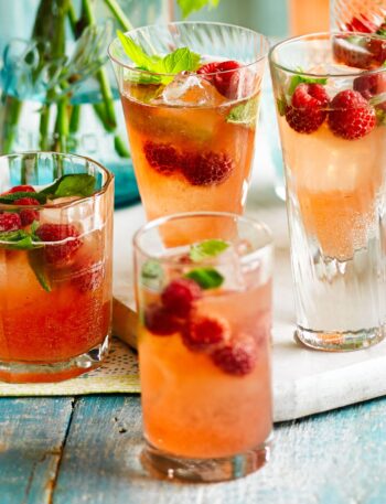 https://www.pontalo.net - Raw raspberry shrub