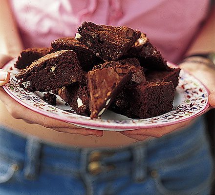 https://www.pontalo.net - Best ever chocolate brownies recipe