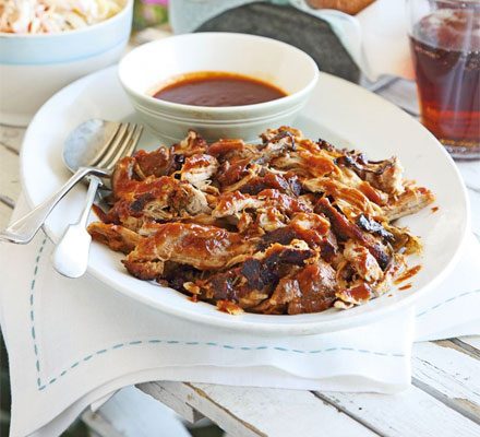 https://www.pontalo.net - BBQ pulled pork sandwich