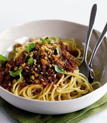 https://www.pontalo.net - Healthy spaghetti bolognese