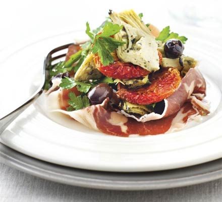 https://www.pontalo.net - Slow-roast tomatoes with Iberico ham & artichokes