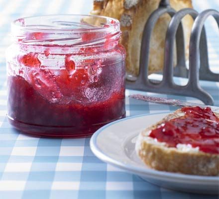 https://www.pontalo.net - Homemade raspberry jam