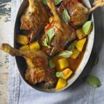 https://www.pontalo.net - Tender duck & pineapple red curry