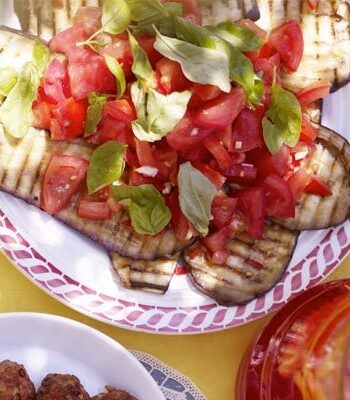 https://www.pontalo.net - Grilled aubergine & tomato salad