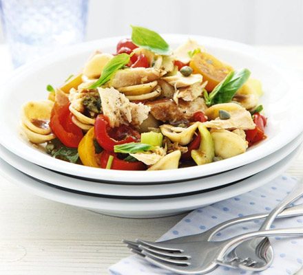 https://www.pontalo.net - Pasta salad with tuna