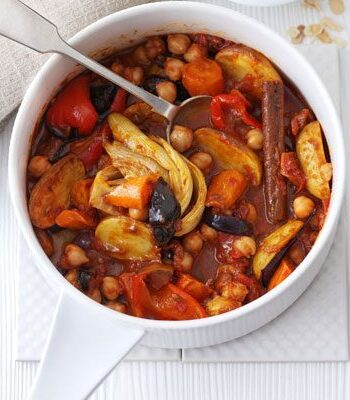 https://www.pontalo.net - Chickpea & roasted veg tagine