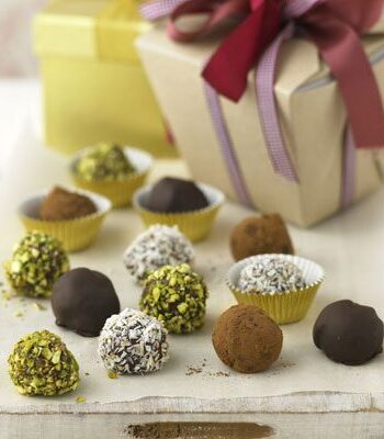 https://www.pontalo.net - Easy chocolate truffles