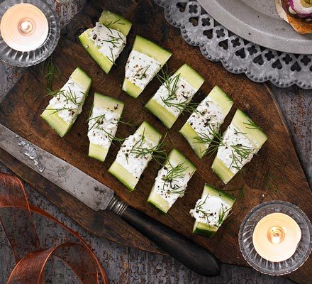 https://www.pontalo.net - Feta & cucumber bites