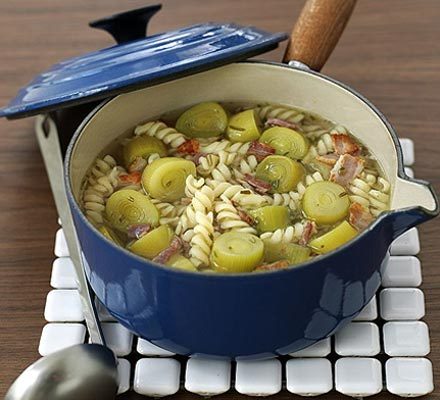 https://www.pontalo.net - Leek & bacon soup