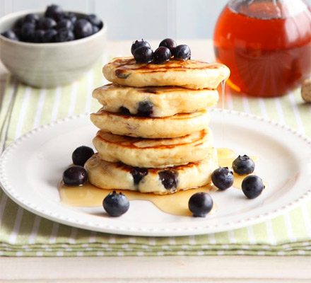 https://www.pontalo.net - Blueberry & lemon pancakes