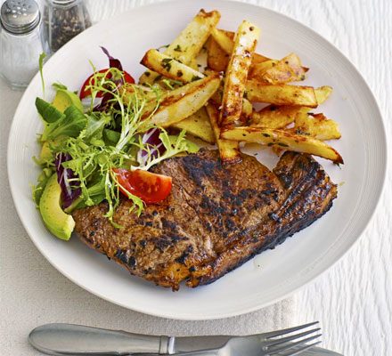 https://www.pontalo.net - Balsamic steaks with peppercorn wedges