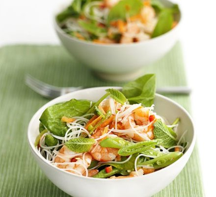 https://www.pontalo.net - Crunchy prawn noodle salad