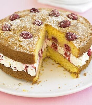 https://www.pontalo.net - Raspberry & lemon polenta cake