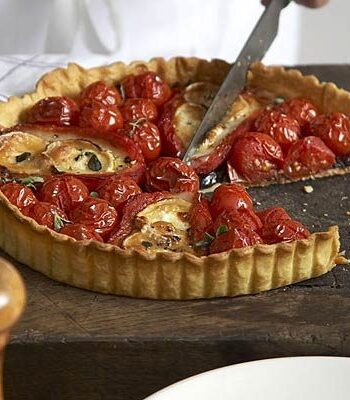 https://www.pontalo.net - Goat's cheese & red pepper tart